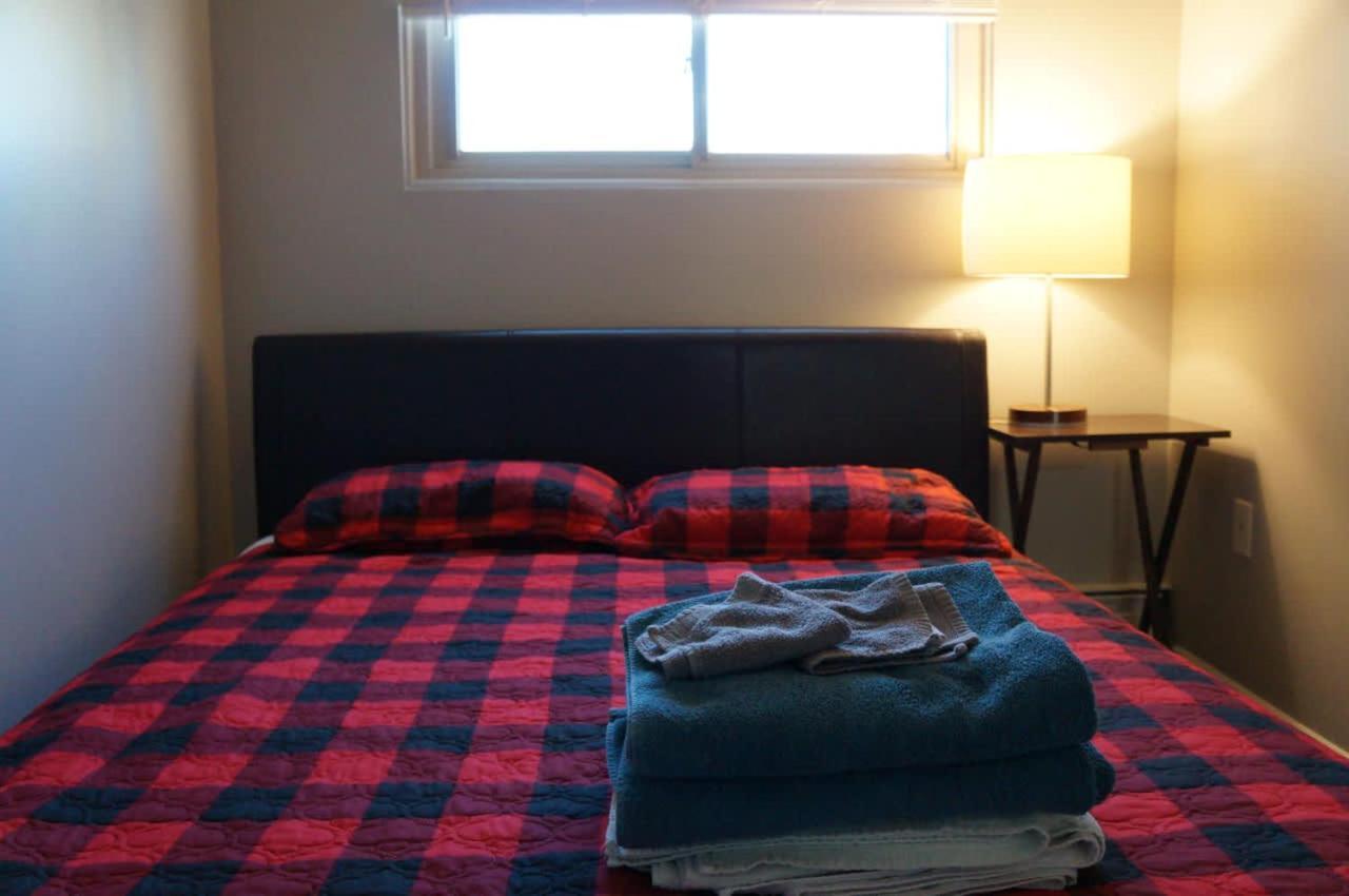 Elegant 2-bedroom Corporate Housing In Downtown For Prime Calgary